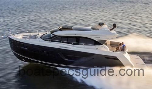 Carver Yachts C52 specs and reviews
